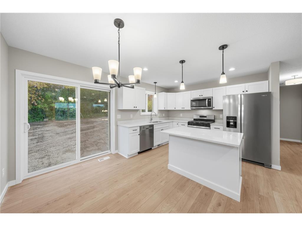 256 Dakota Avenue Roberts WI 54023 6805645 image2