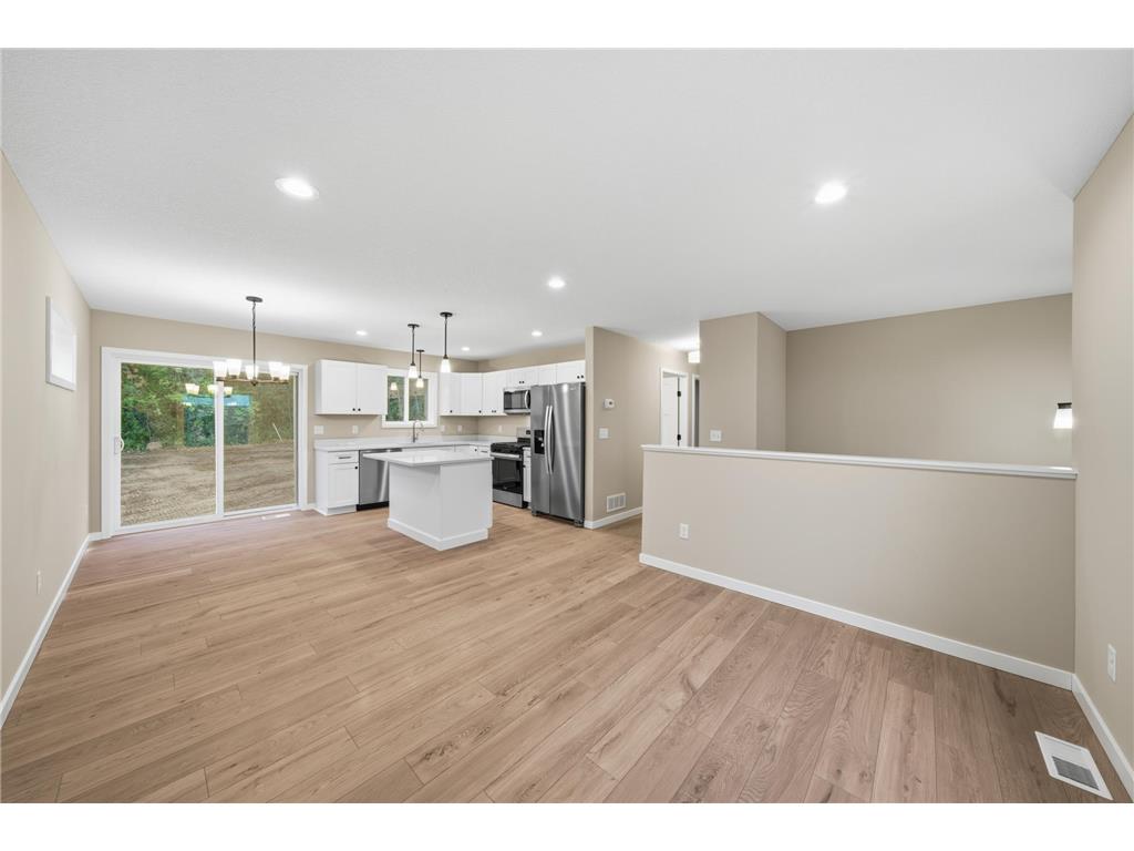 256 Dakota Avenue Roberts WI 54023 6805645 image5