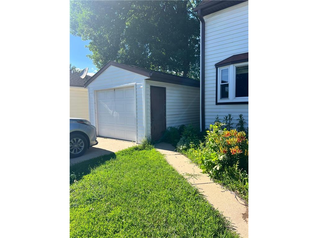 256 Locust Street Dawson MN 56232 7091256 image3