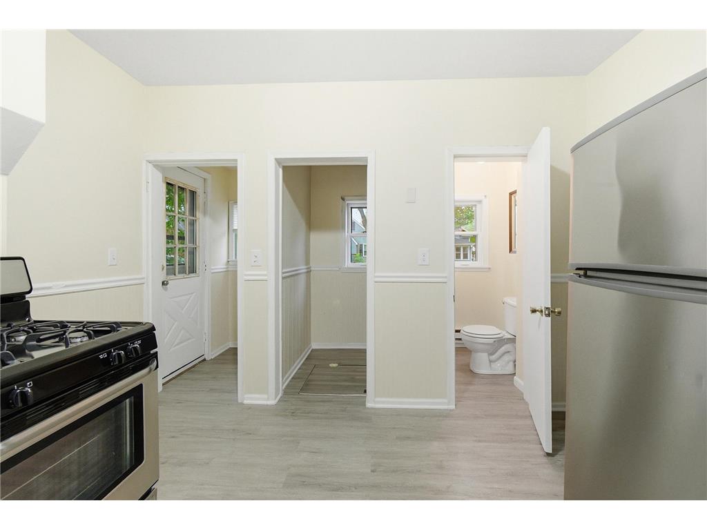 256 Rose Avenue W Saint Paul MN 55117 7077582 image11