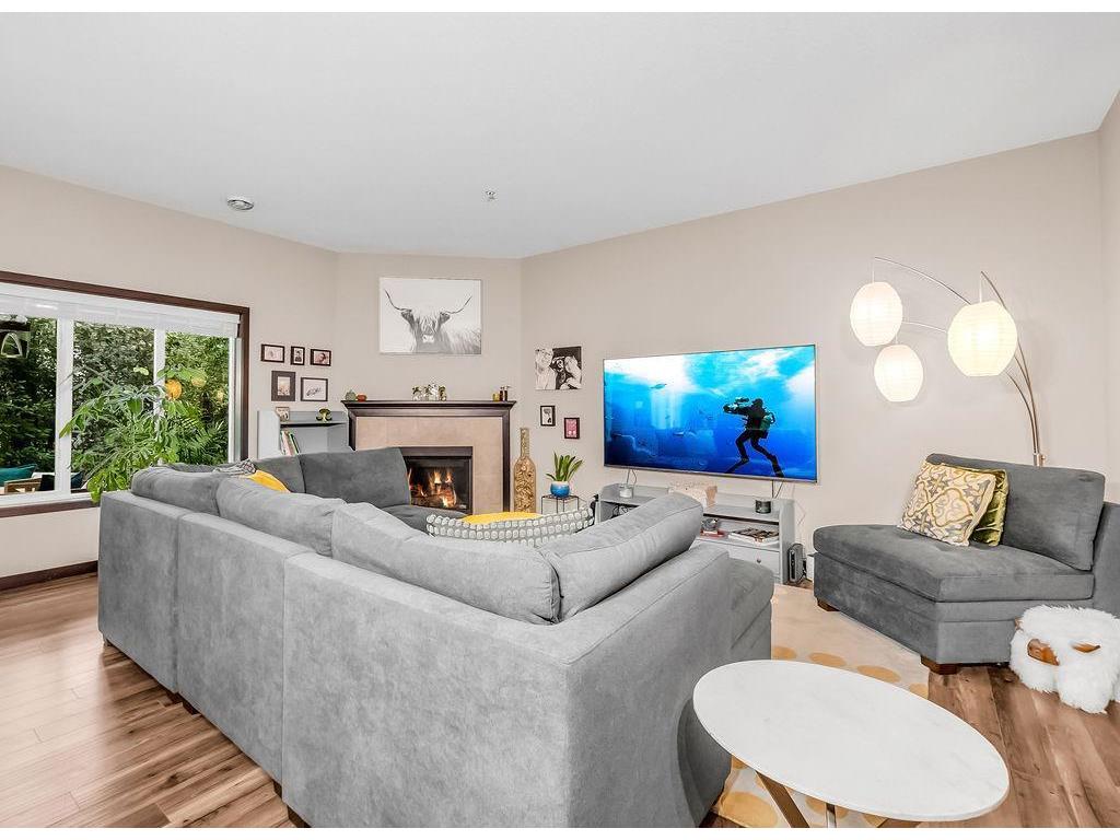 2560 County Road H2 W Mounds View MN 55112 6788145 image13