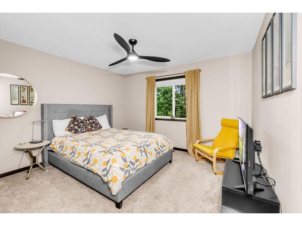 2560 County Road H2 W Mounds View MN 55112 6788145 image21