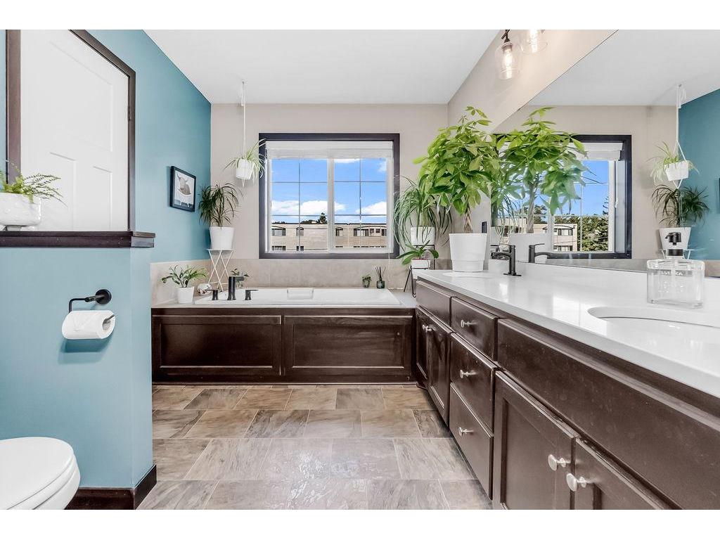 2560 County Road H2 W Mounds View MN 55112 6788145 image28