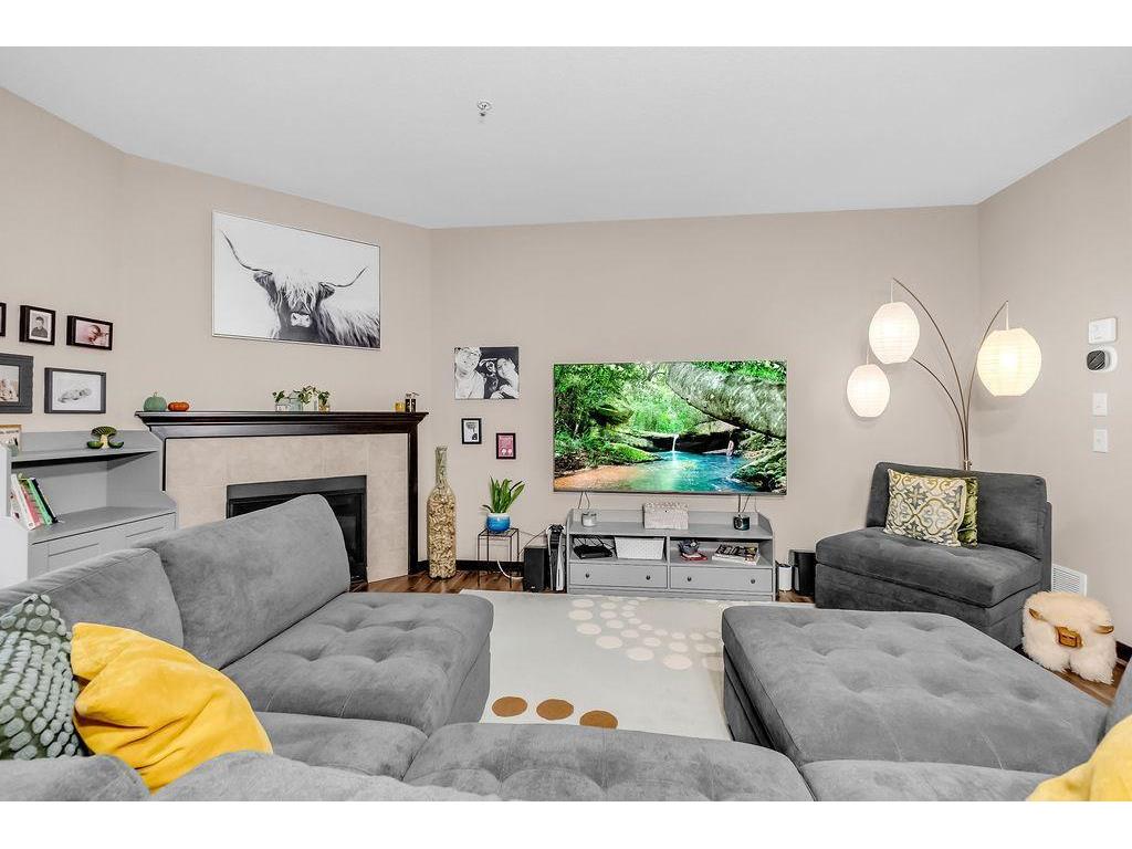 2560 County Road H2 W Mounds View MN 55112 6788145 image6