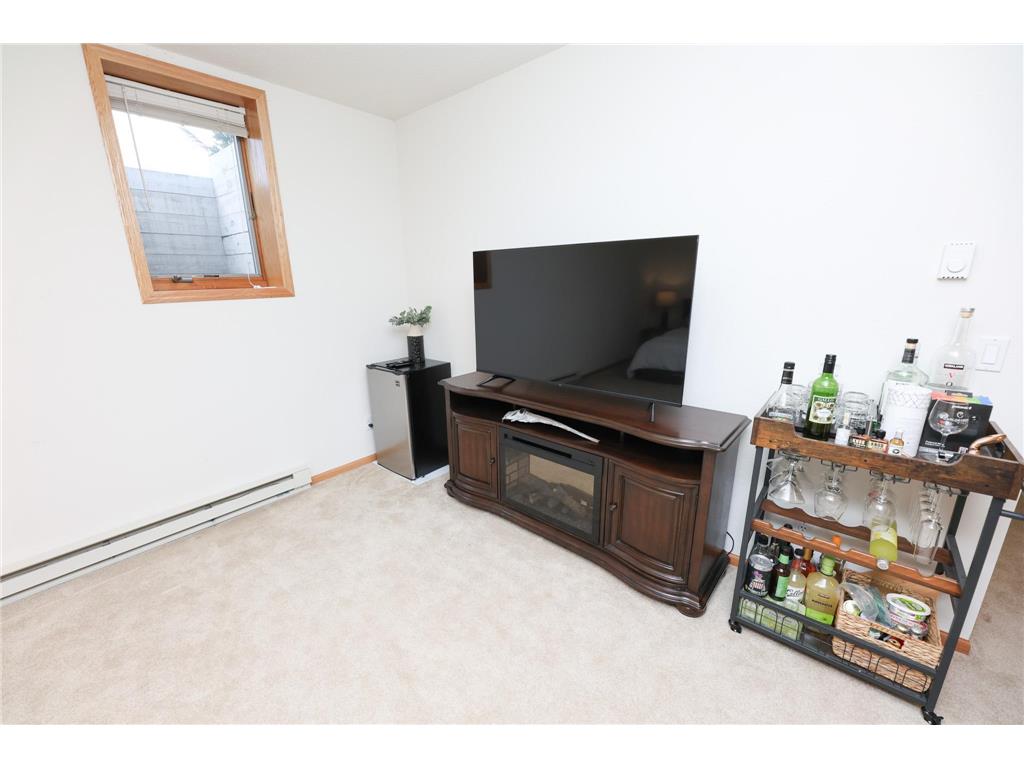 2560 Old County Road 120 NE Alexandria MN 56308 - Le Homme Dieu 7048168 image22