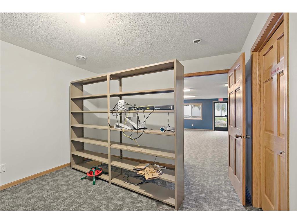2560 Rice Street Little Canada MN 55113 7021249 image31