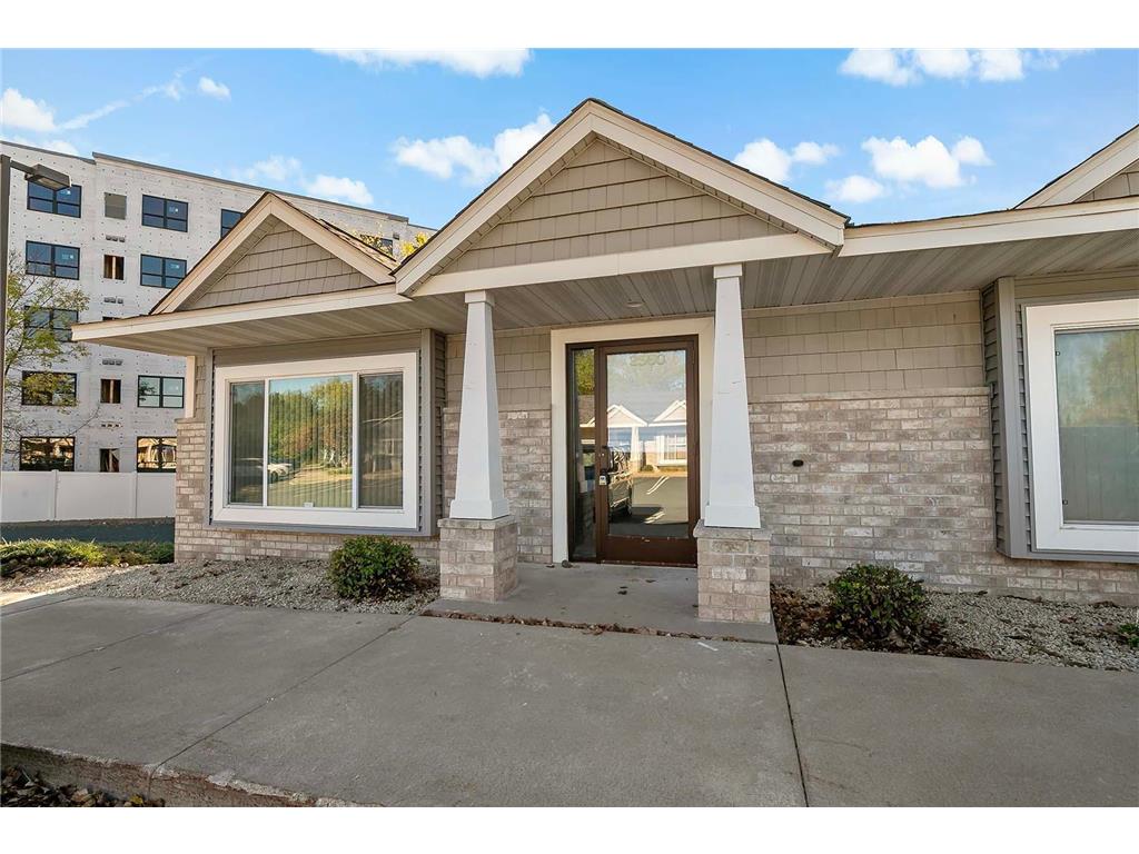 2560 Rice Street Little Canada MN 55113 7021249 image7