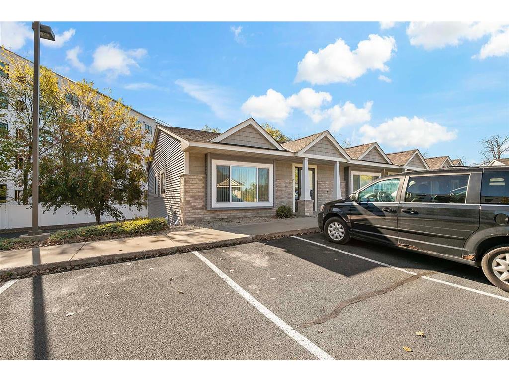 2560 Rice Street Little Canada MN 55113 7021249 image8