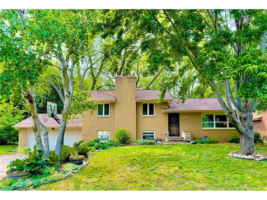 2561 Bittersweet Lane Maplewood MN 55109 6730663 image1