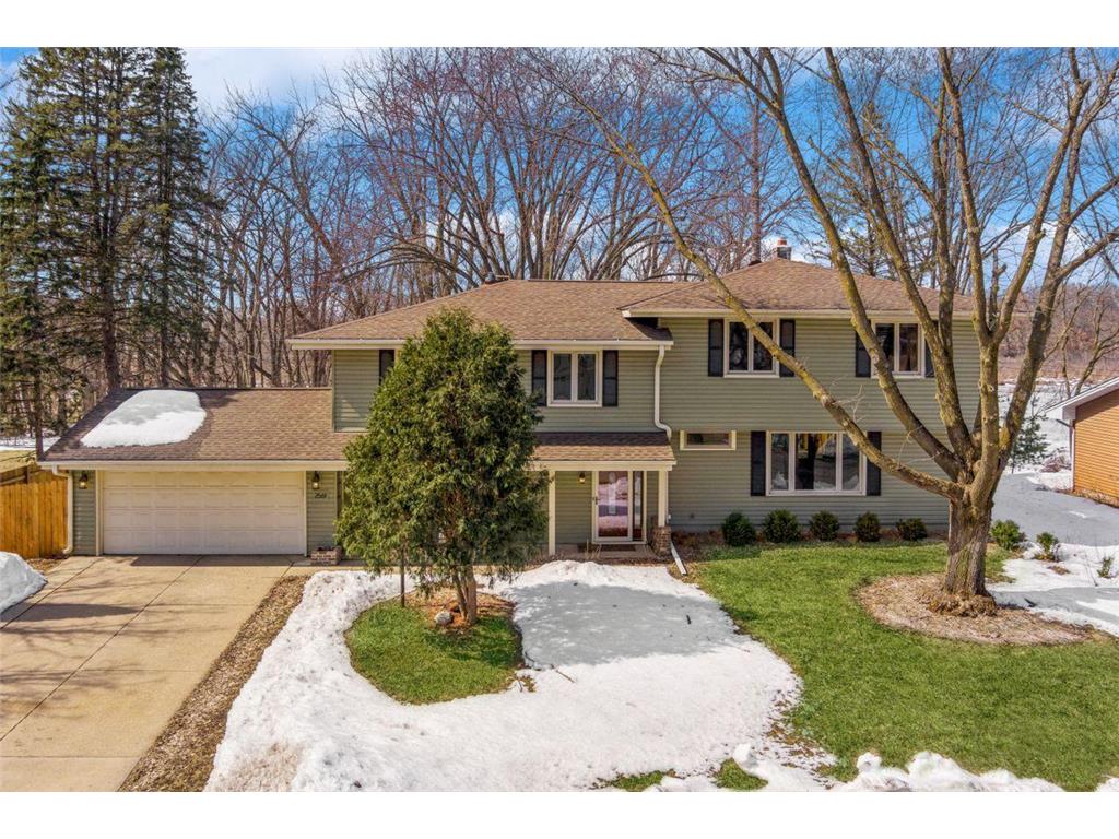 2561 Cohansey Street Roseville MN 55113 6338349 image1