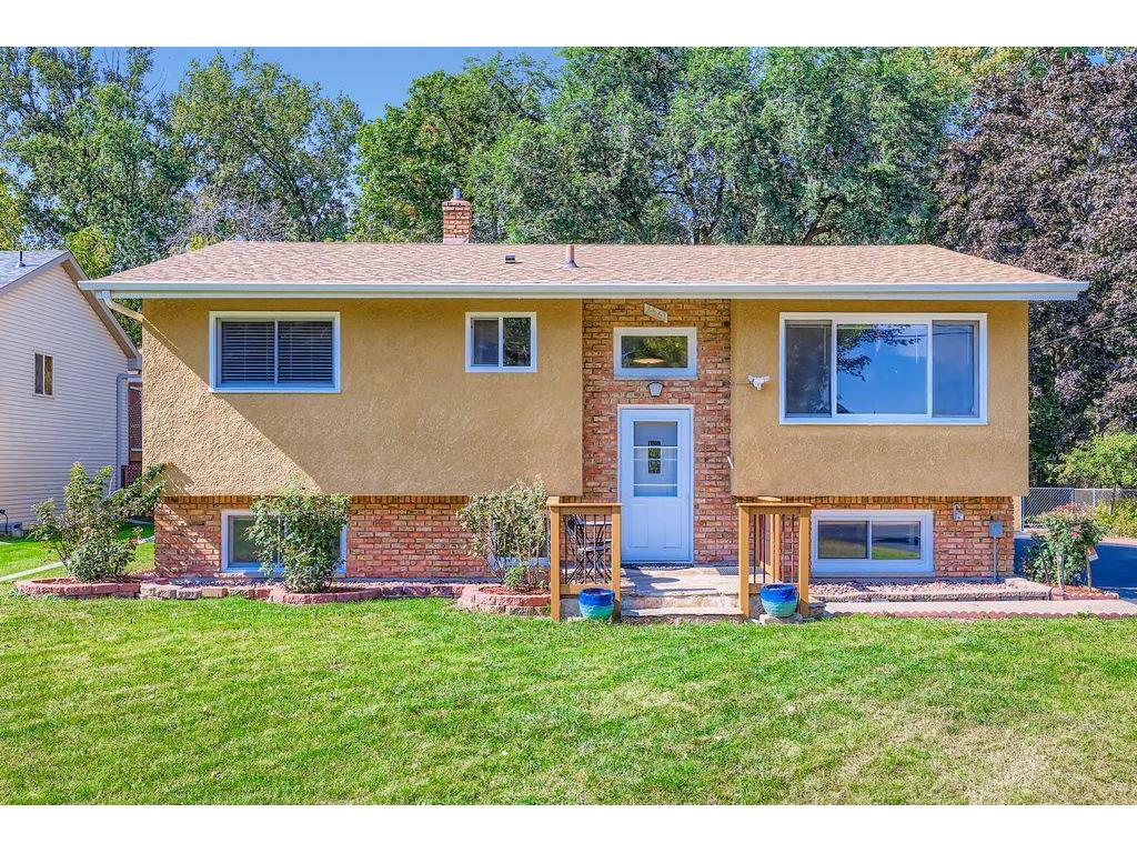2561 Edgerton Street Little Canada MN 55117 - Gervais 6797779 image1