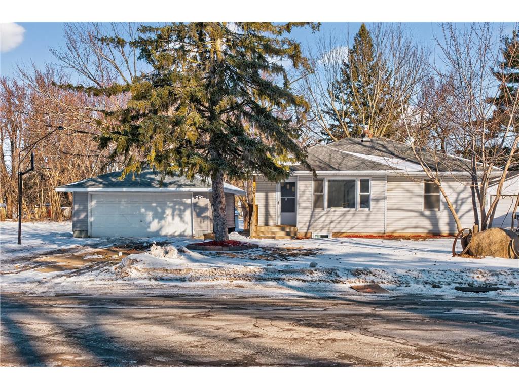 2561 Harvester Avenue E Maplewood MN 55119 7018012 image2
