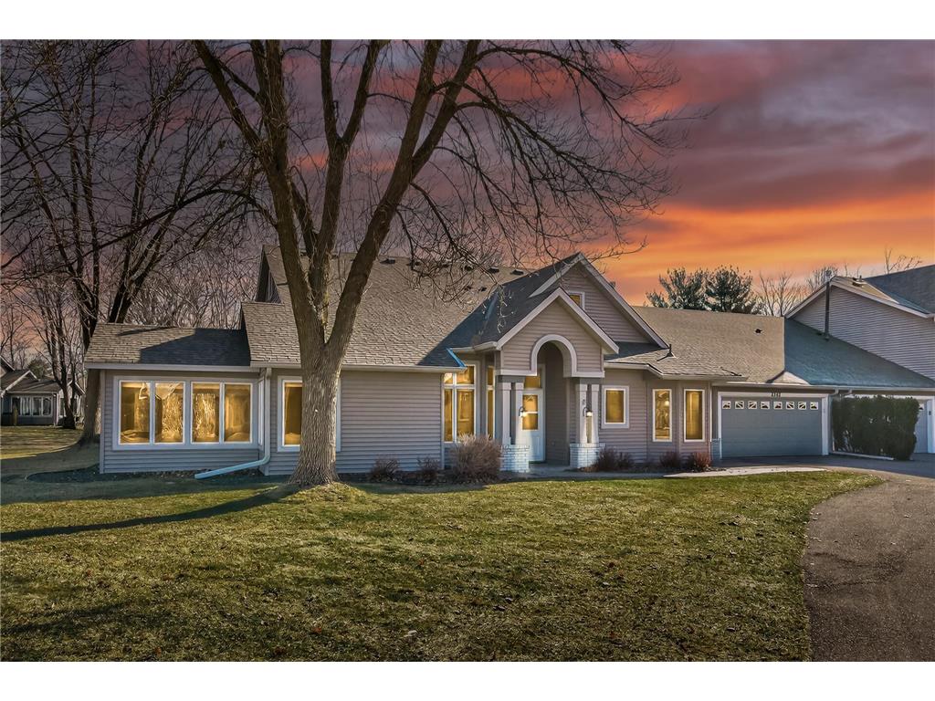 2562 Manitou Lane White Bear Lake MN 55110 7045581 image1