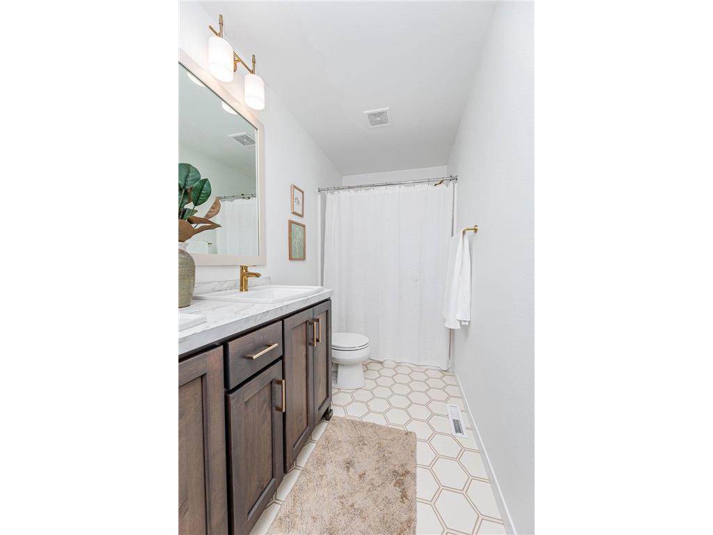 2563 Golden Lane S Fargo ND 58104 7104289 image18