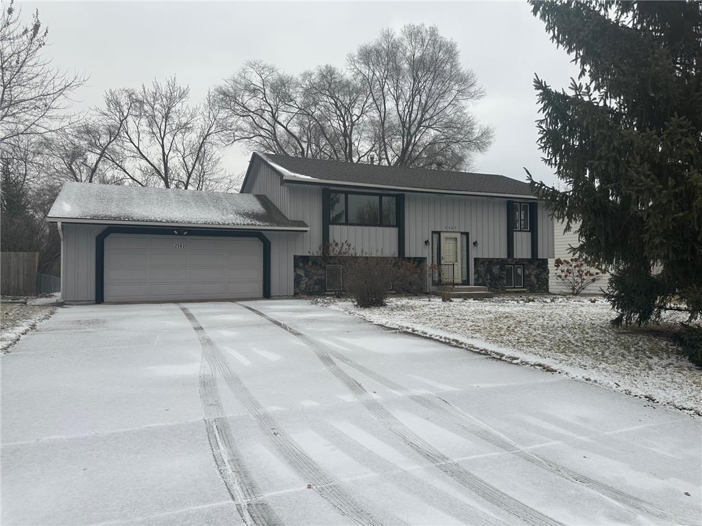 2563 Woodale Drive Mounds View MN 55112 6474690 image1