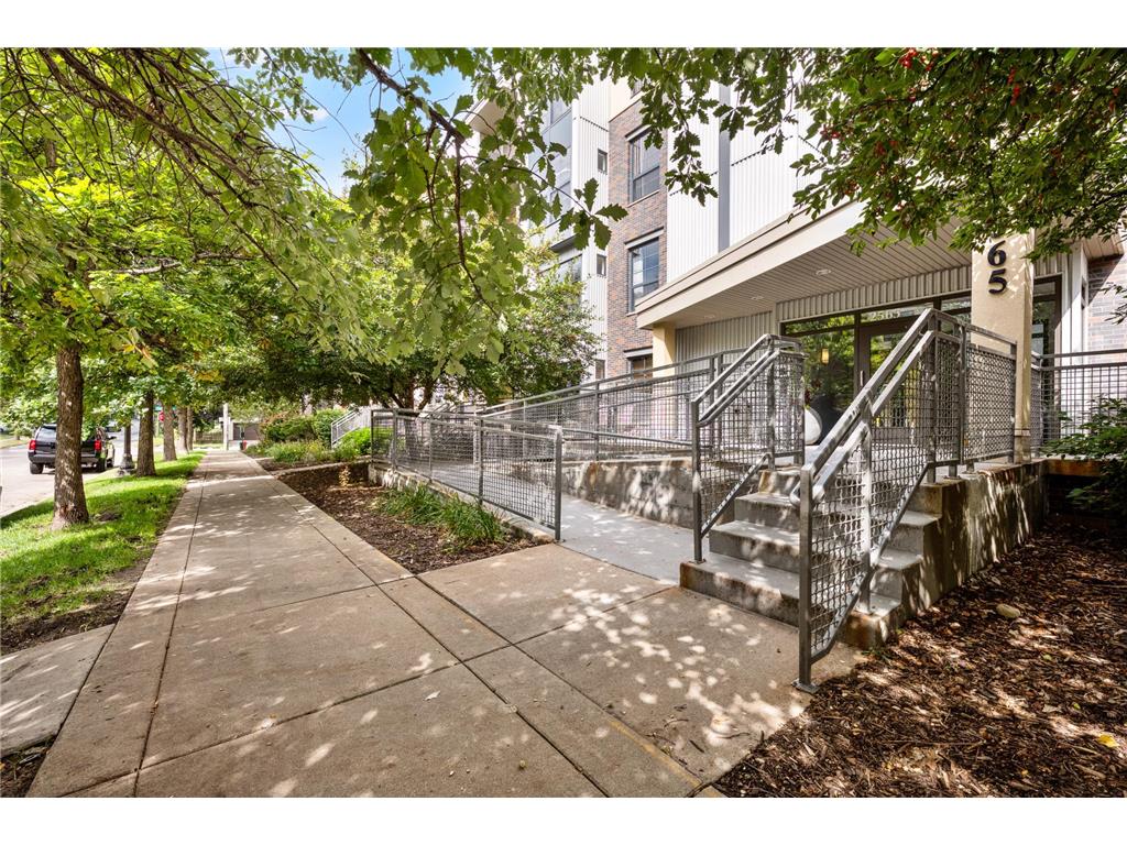 2565 Franklin Avenue #313 Saint Paul MN 55114 6785286 image1