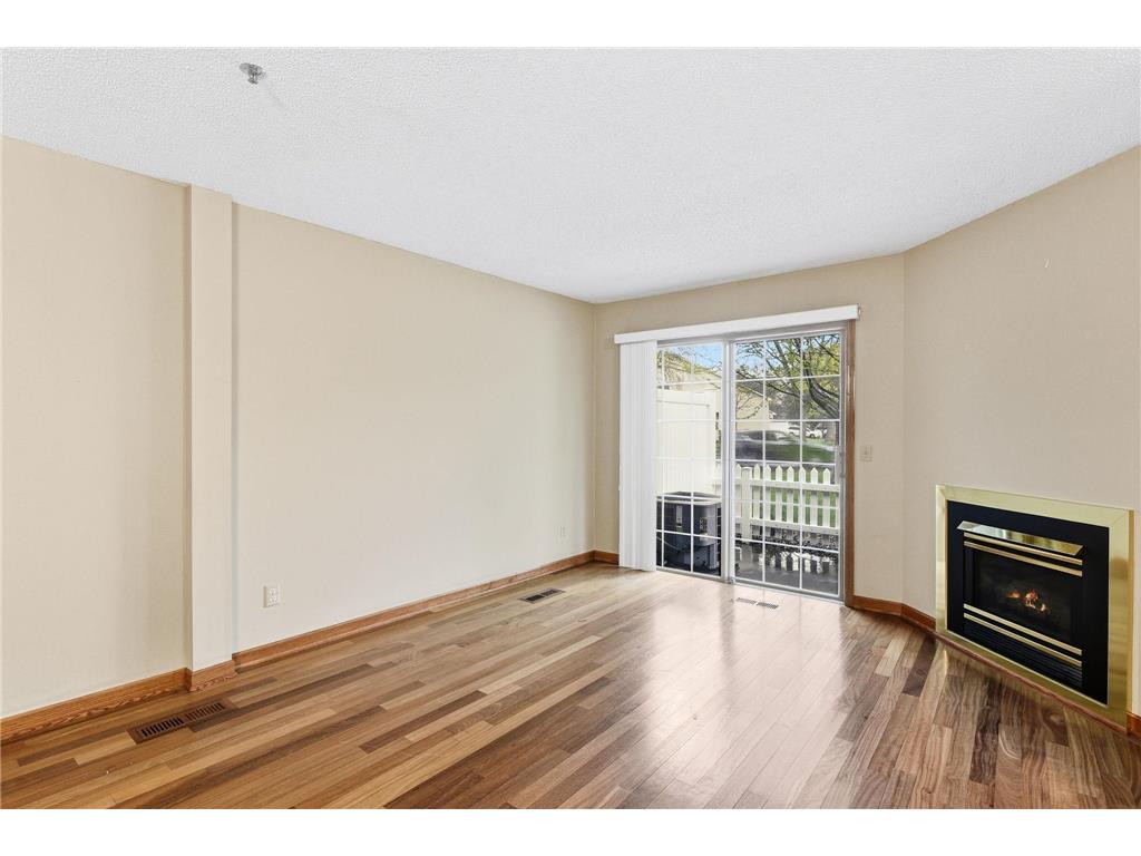2565 Lockwood Drive #108 Mendota Heights MN 55120 7061478 image10
