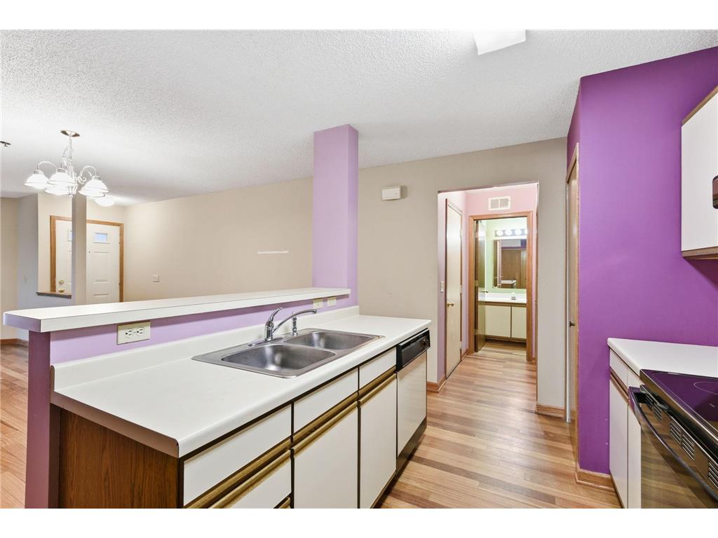 2565 Lockwood Drive #108 Mendota Heights MN 55120 7061478 image15