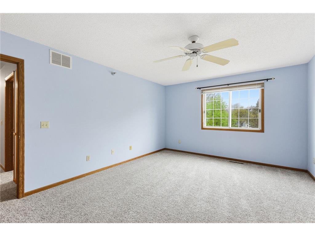 2565 Lockwood Drive #108 Mendota Heights MN 55120 7061478 image27