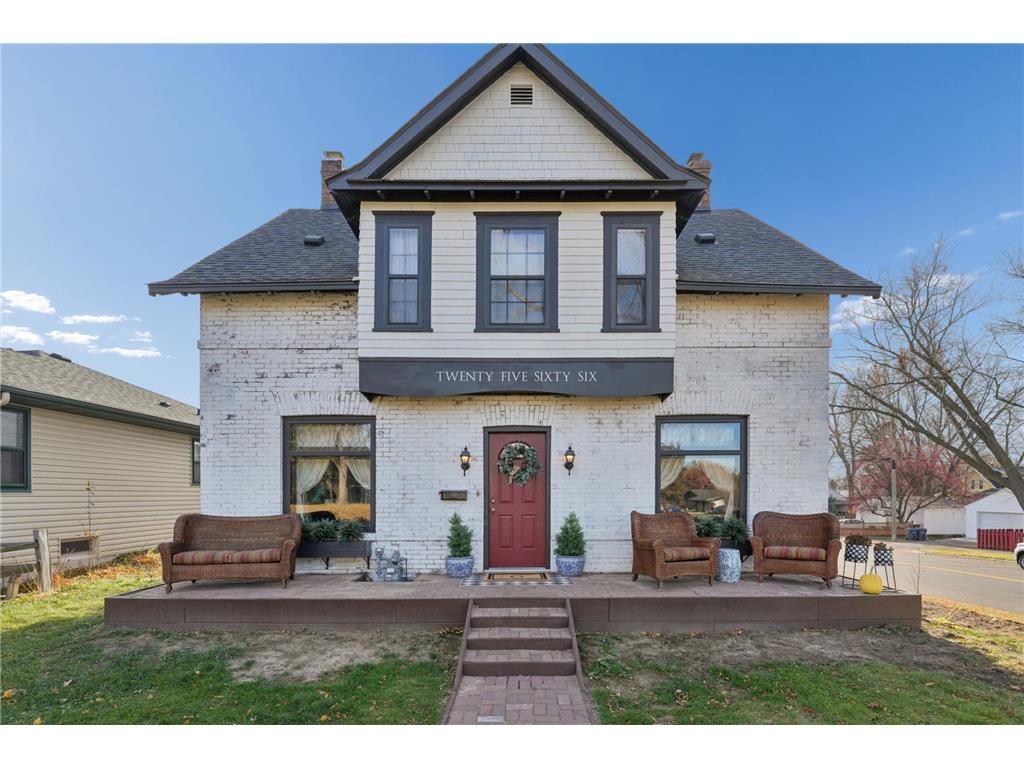 2566 18th Avenue E North Saint Paul MN 55109 6822650 image1