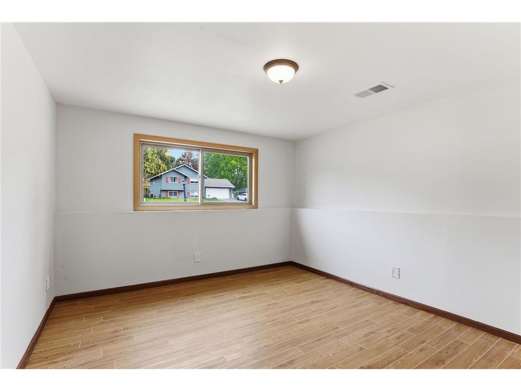 2566 Cochrane Drive Woodbury MN 55125 7074962 image16