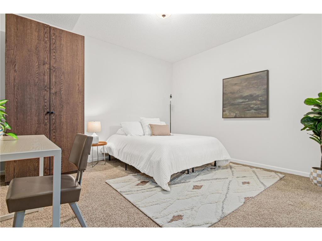 2566 Ellis Avenue #103 Saint Paul MN 55114 7005850 image11