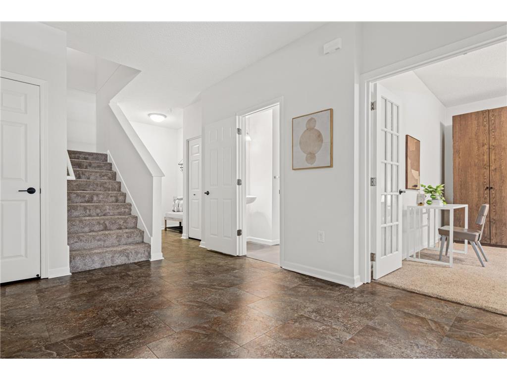 2566 Ellis Avenue #103 Saint Paul MN 55114 7005850 image14