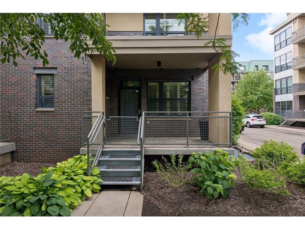 2566 Ellis Avenue #104 Saint Paul MN 55114 7096043 image1