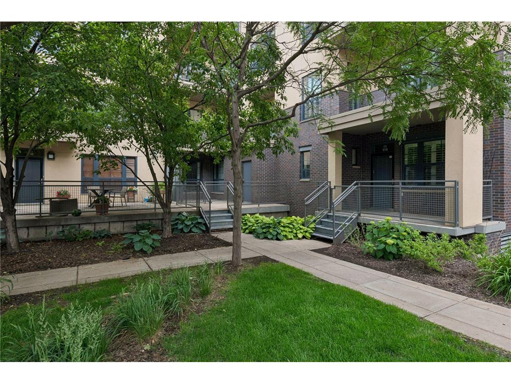 2566 Ellis Avenue #104 Saint Paul MN 55114 7096043 image2