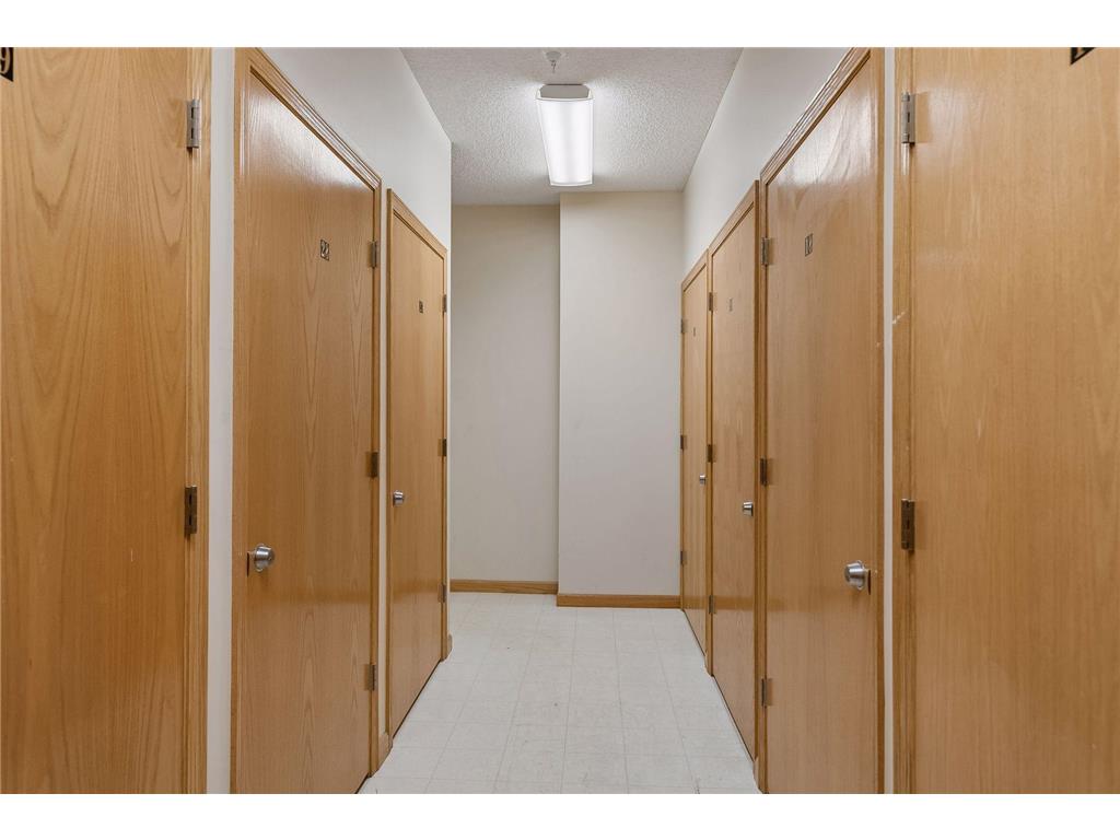 2566 Ellis Avenue #104 Saint Paul MN 55114 7096043 image29