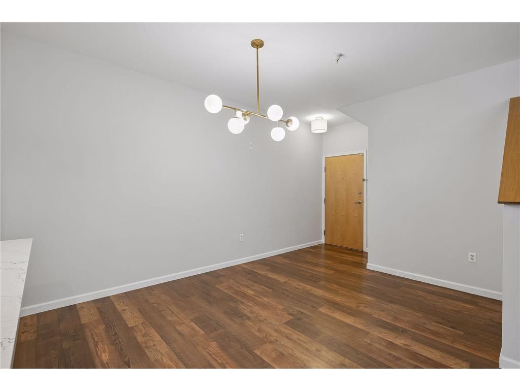 2566 Ellis Avenue #104 Saint Paul MN 55114 7096043 image7