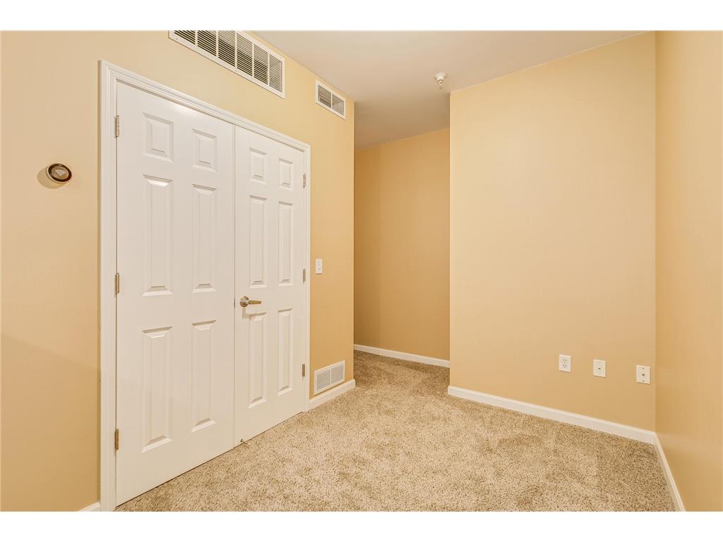 2566 Ellis Avenue #116 Saint Paul MN 55114 7067653 image15