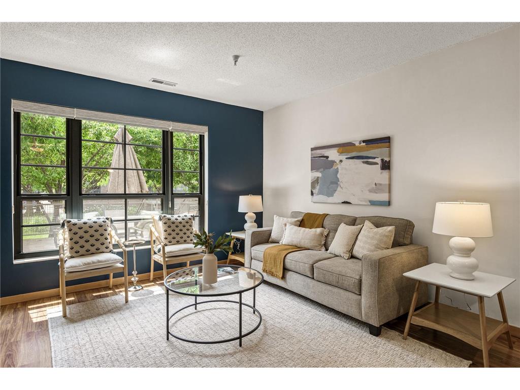 2566 Ellis Avenue #124 Saint Paul MN 55114 6726240 image1