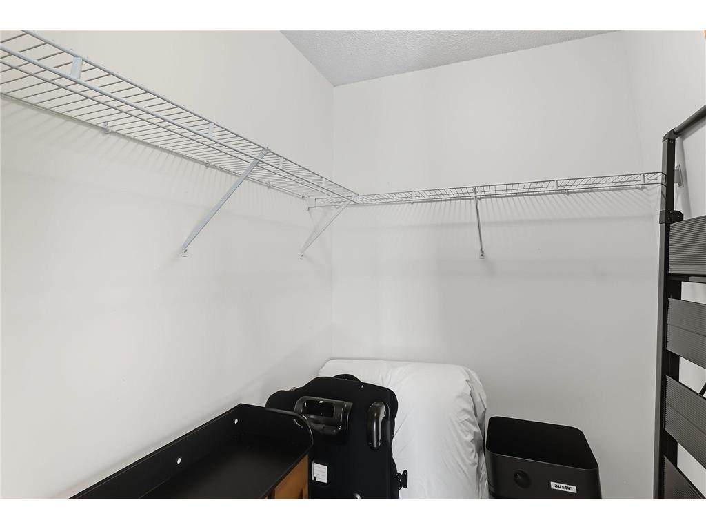 2566 Ellis Avenue #303 Saint Paul MN 55114 6787840 image17