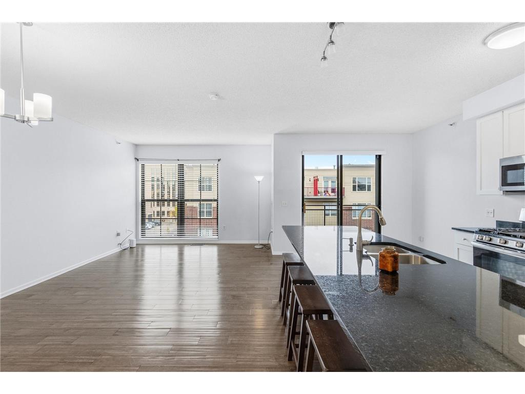 2566 Ellis Avenue #405 Saint Paul MN 55114 6816151 image3