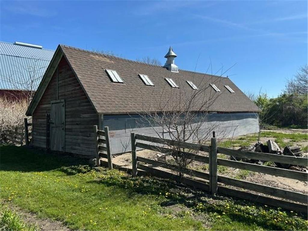 25660 330th Avenue Ann Twp MN 56183 7071934 image10
