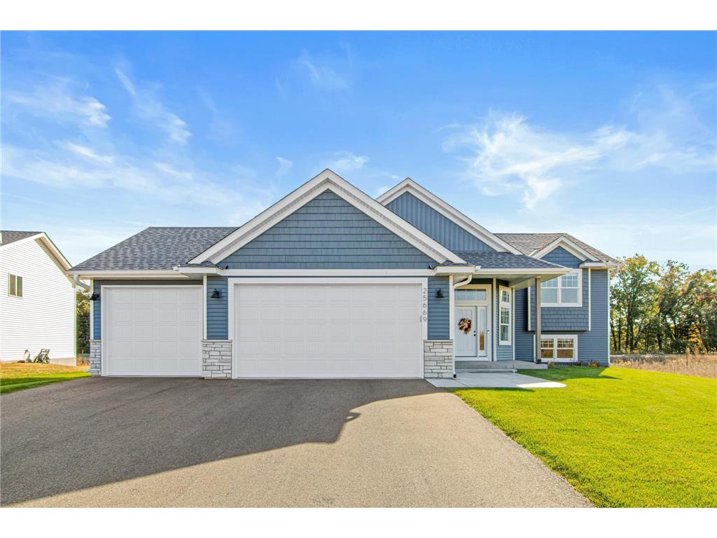 25669 Euclid Avenue Wyoming MN 55092 6670216 image1