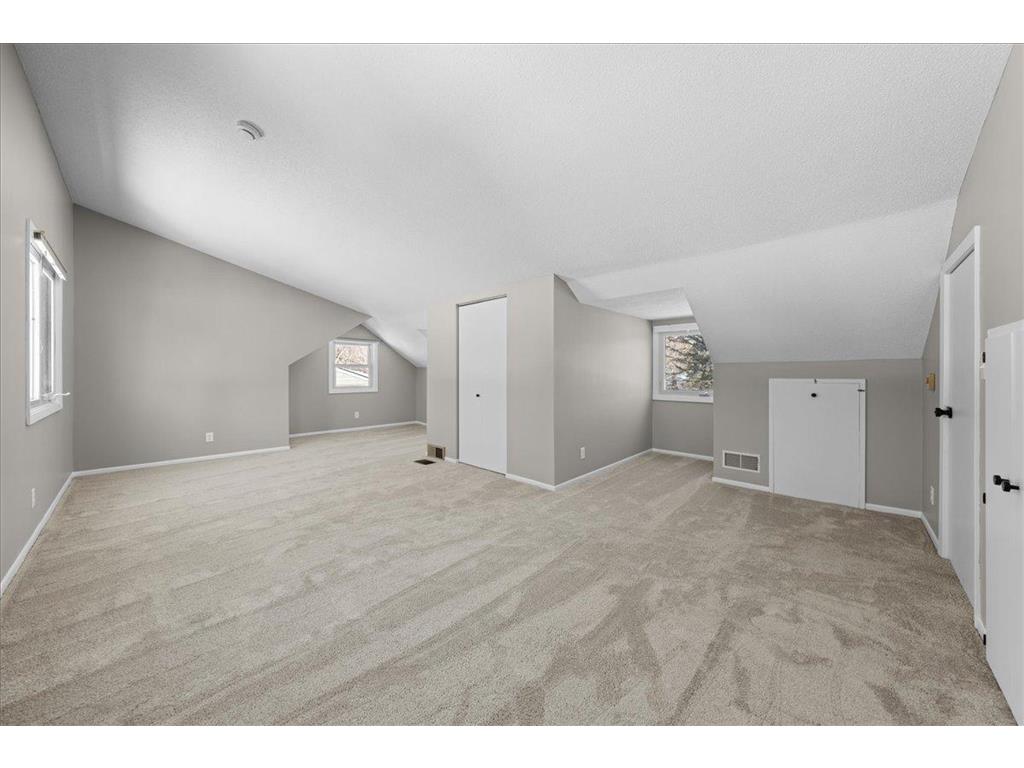 2567 Clarence Street Maplewood MN 55109 7018281 image26