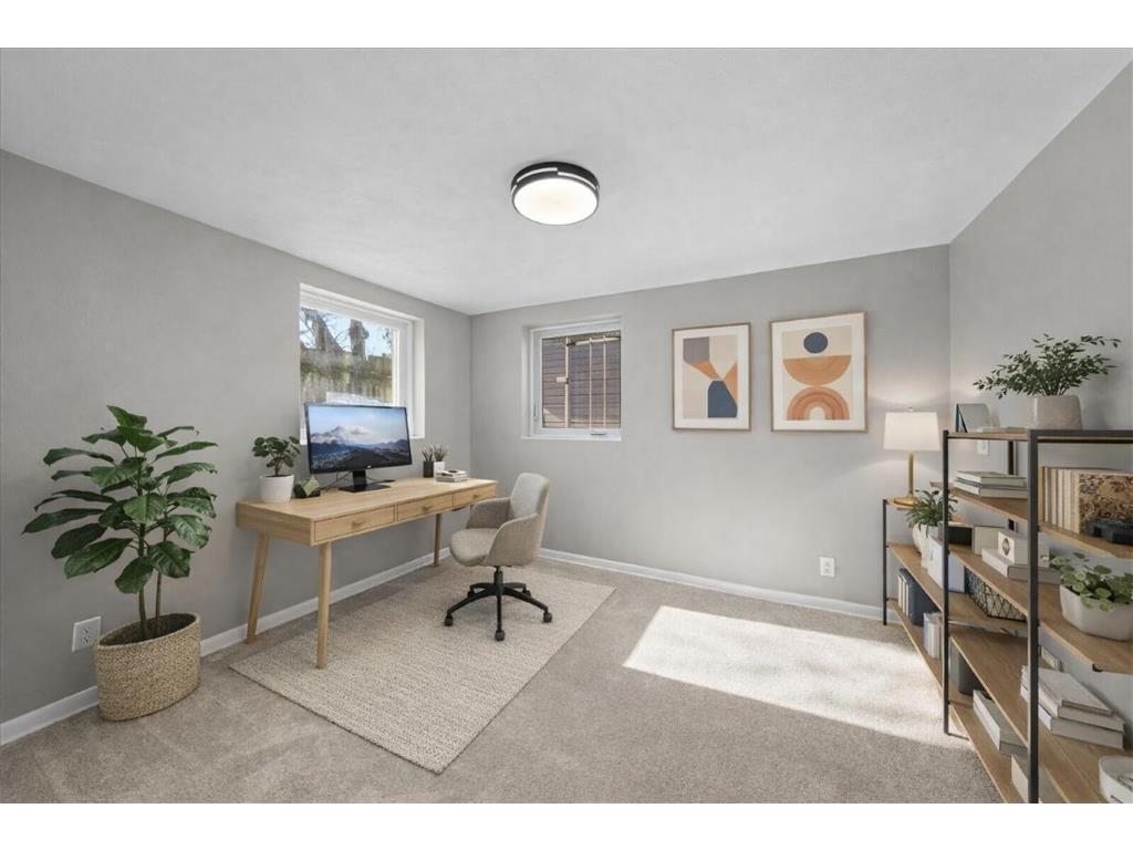 2567 Clarence Street Maplewood MN 55109 7018281 image29