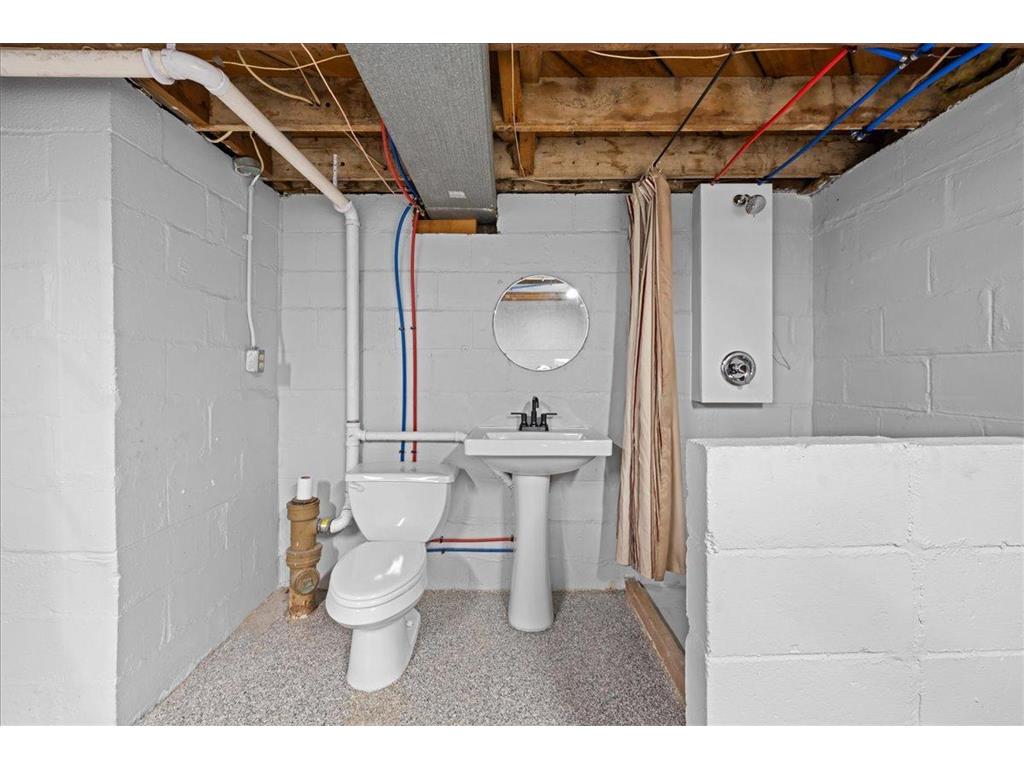 2567 Clarence Street Maplewood MN 55109 7018281 image39