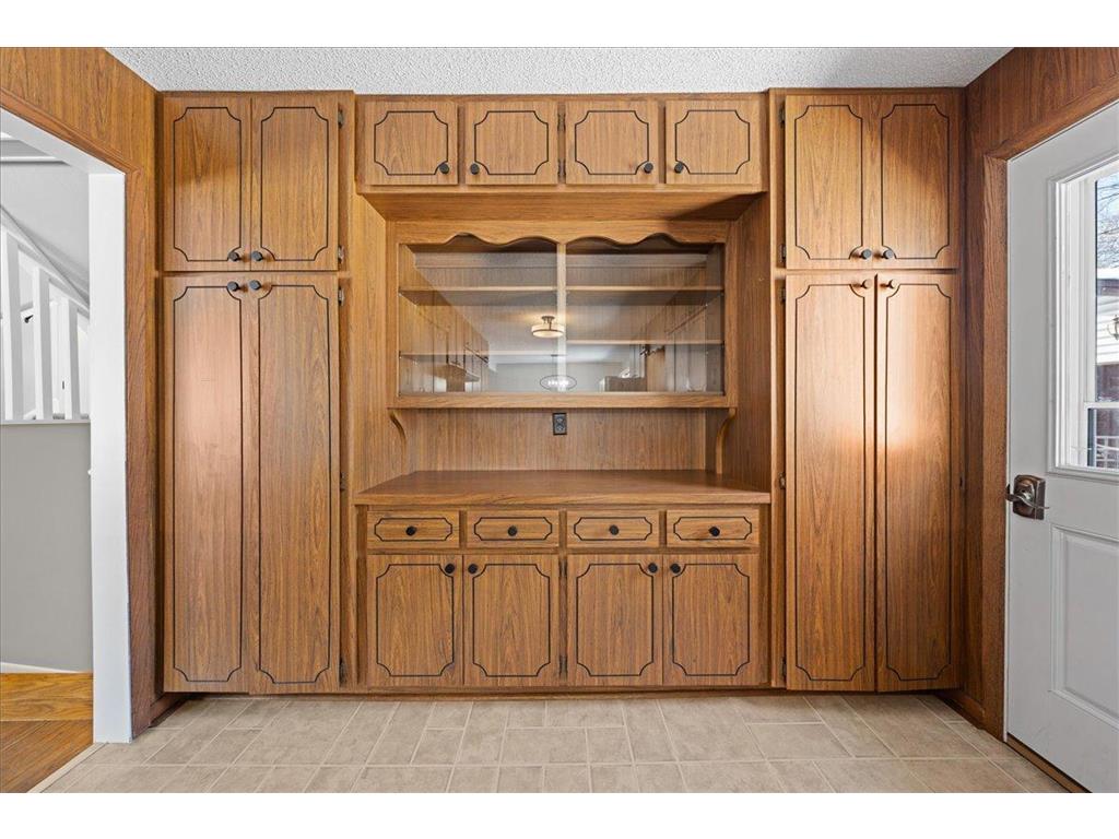 2567 Clarence Street Maplewood MN 55109 7018281 image9