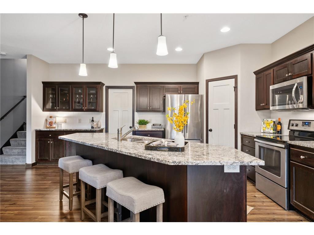 2568 County Road H2 Mounds View MN 55112 6602725 image1