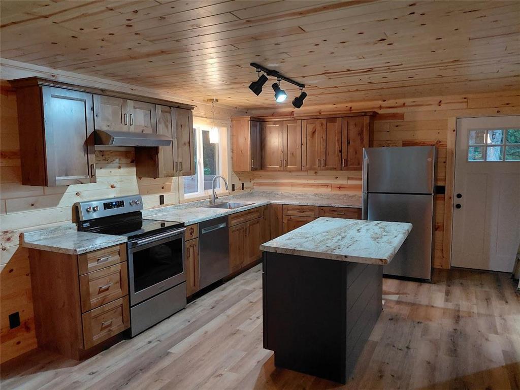 2568 state 87 NW Backus MN 56435 - Big Portage 7107204 image11