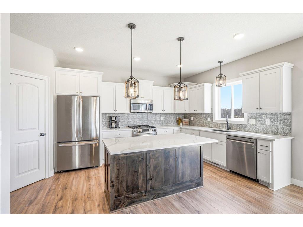 25686 Euclid Avenue Wyoming MN 55092 7029513 image10