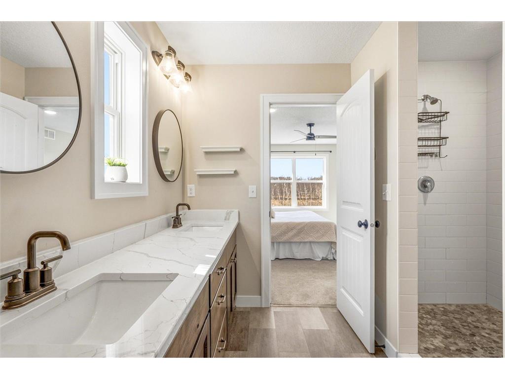 25686 Euclid Avenue Wyoming MN 55092 7029513 image20