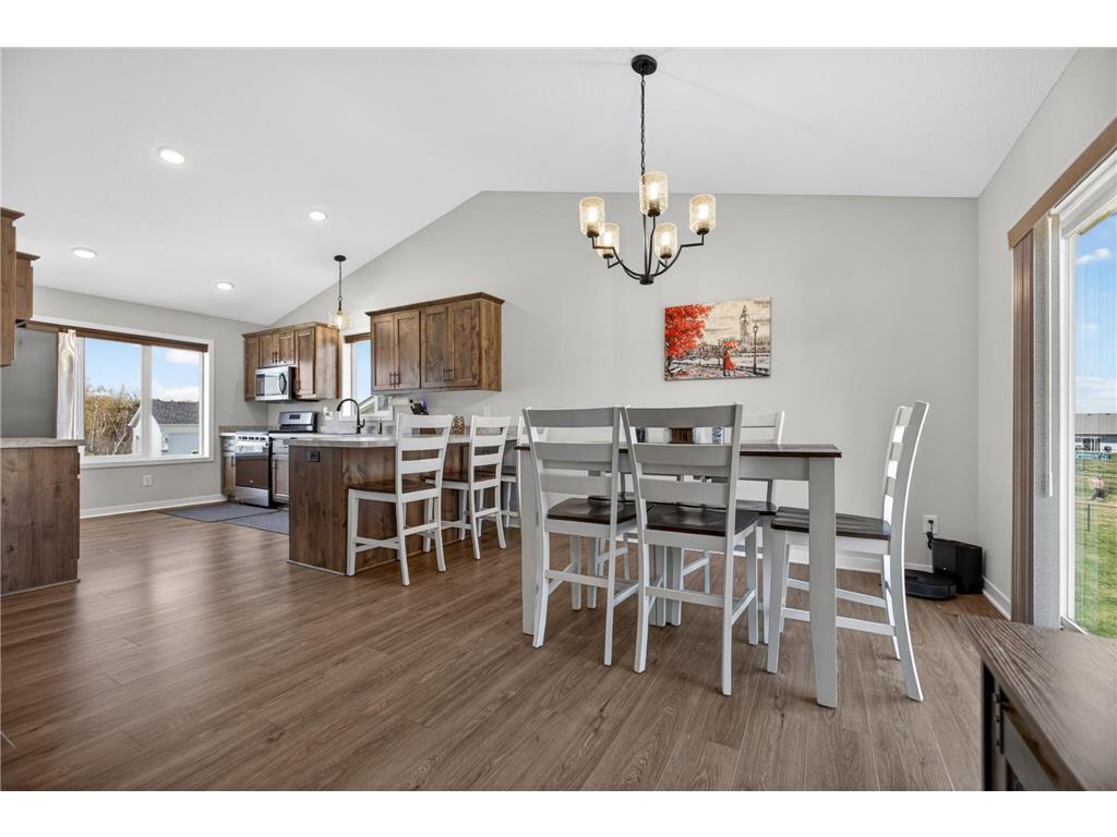 25695 Euclid Avenue Wyoming MN 55092 7071234 image12