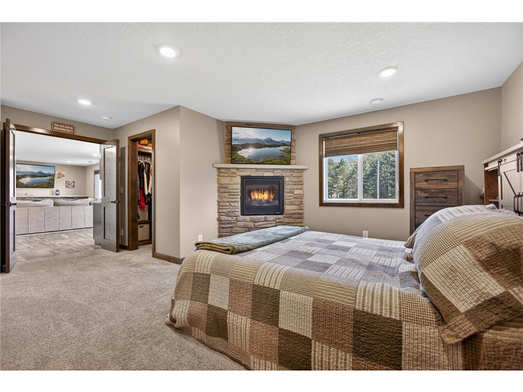 25695 Euclid Avenue Wyoming MN 55092 7071234 image34