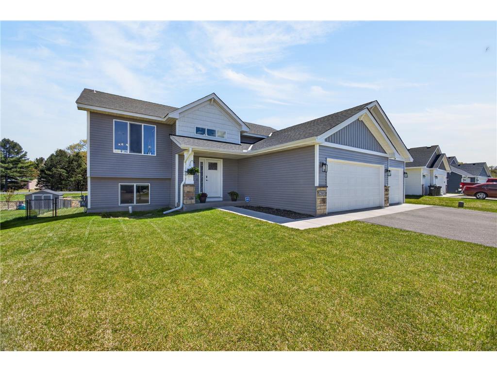 25695 Euclid Avenue Wyoming MN 55092 7071234 image42