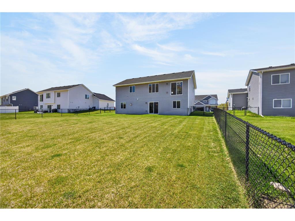 25695 Euclid Avenue Wyoming MN 55092 7071234 image46