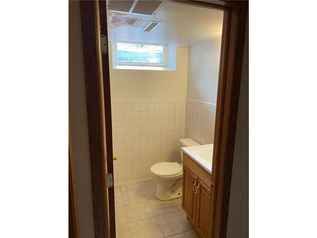 257 18th Avenue N Hopkins MN 55343 7066535 image18